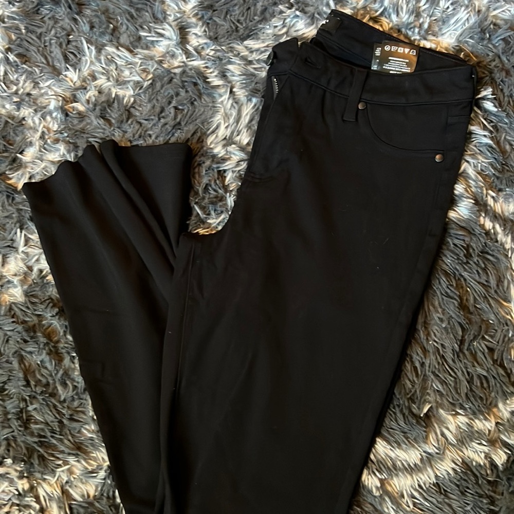 Women’s black stretch, work pants